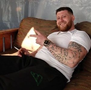 Meet your Posher, Cody